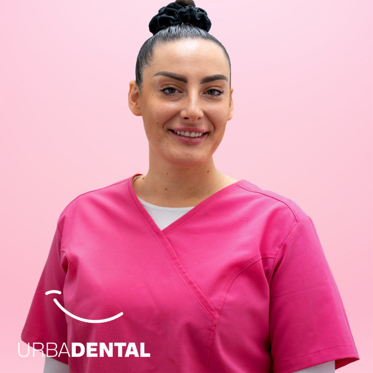 Angela Trencev, assistante dentaire chez Urbadental à Vallorbe
